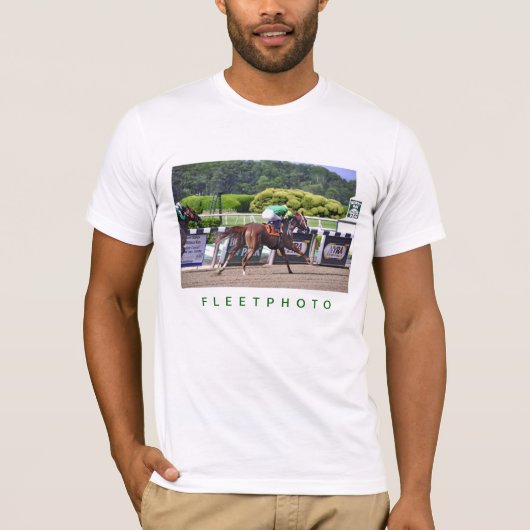Racing in Belmont Park T-shirt (Voorkant)
