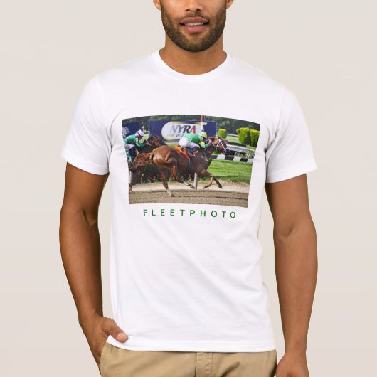 Racing in Belmont Park T-shirt (Voorkant)