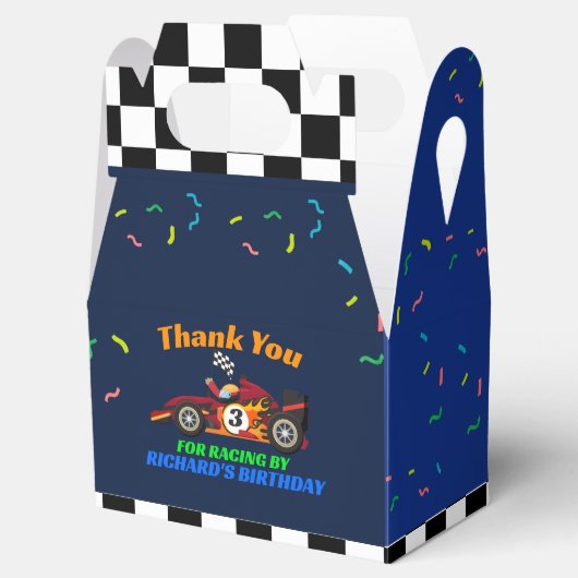 Racistisch Kind: Birthday Race Car Theme Bedankdoosjes (Geopend)