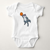 Racoon als Basketball-speler met Basketball Romper (Voorkant)
