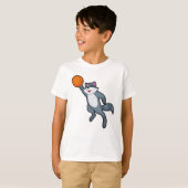 Racoon als Basketball-speler met Basketball T-shirt (Voorkant volledig)