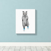 Racoon bij ijsschaatsen met ijsschaatsen canvas afdruk (Insitu (Houten vloer))