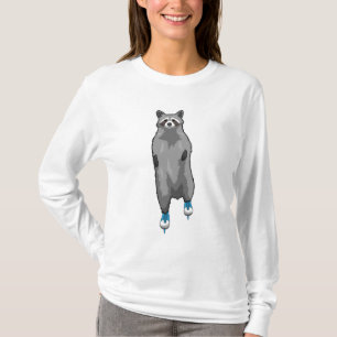 Racoon bij ijsschaatsen met ijsschaatsen t-shirt