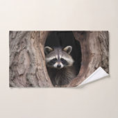 Racoon in boomgrot bad handdoek (Handdoek)