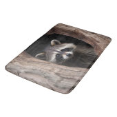 Racoon in boomgrot badmat (Gekanteld)