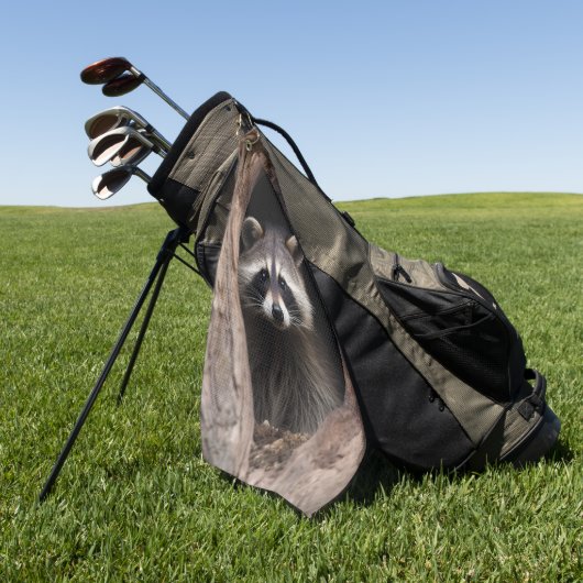 Racoon in boomgrot golfhanddoek (Groen)