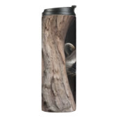 Racoon in boomgrot thermosbeker (Gedraaid links)