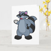 Racoon met beker koffie kaart (Gele Bloem)