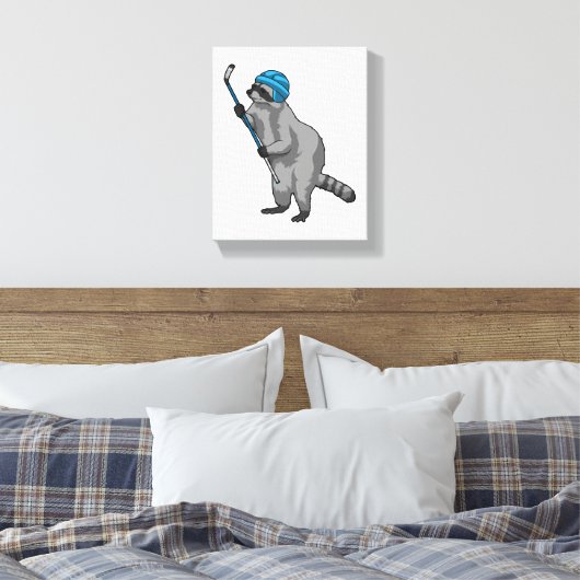 Racoon op IJshockey met ijshockeystick Canvas Afdruk (Insitu (Slaapkamer))