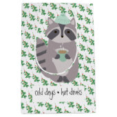Racoon With A Hot Drink Medium Cadeauzakje (Voorkant)