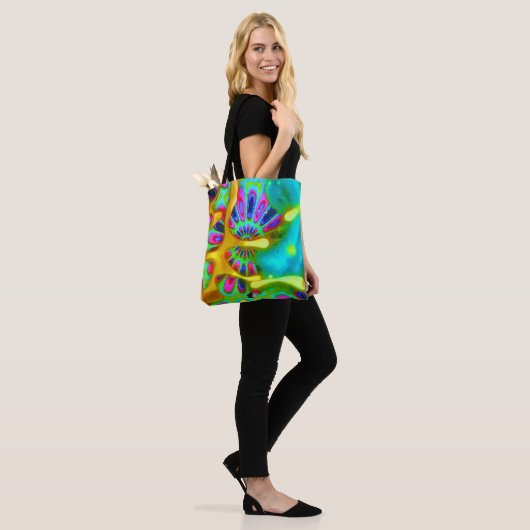 Radiale verkrachting tote bag (Op model)
