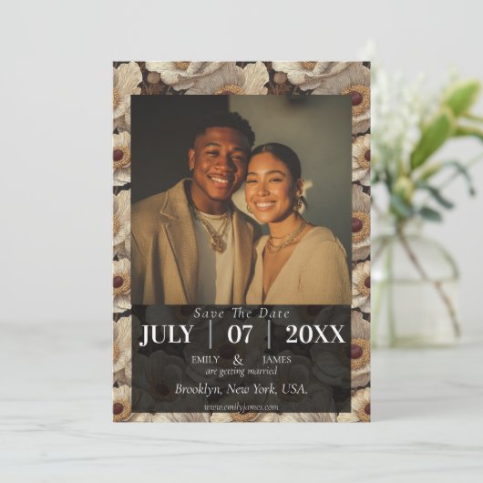 Radiant Anemones Fantasy Fall Wedding Save The Date (Staand voorkant)