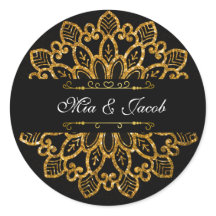 Radiant Gold Mandala Stickers met bloemenelegantie