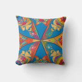 Radiant Mandala: levendige symmetrische fantasieku Kussen (Voorkant)
