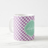 Radiant Orchid Houndstooth Monogram Mok (Voorkant links)