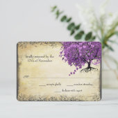 Radiant Paars Heart Leaf Tree Wedding RSVP Kaartje (Staand voorkant)