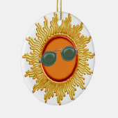 Radiant Sun met zonnebrillen Keramisch Ornament (Rechts)