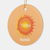 Radiant Sun Yoga Keramisch Ornament (Links)