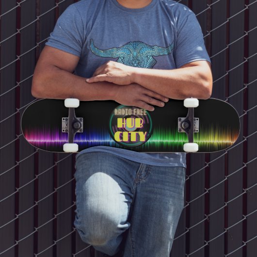 Radio Free Hub City Skateboard (Buiten 3)