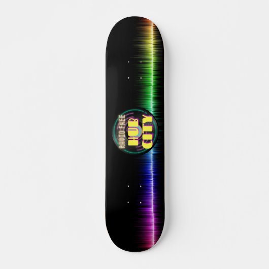 Radio Free Hub City Skateboard (Voorkant)