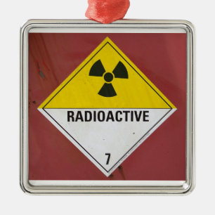 Radioactief Metalen Ornament