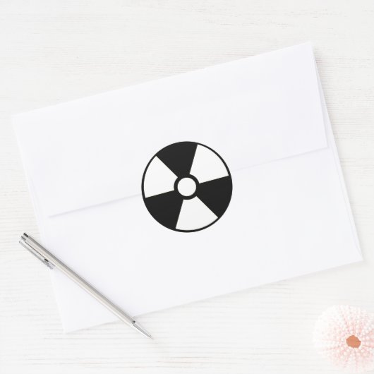 Radioactief symbool B&W Sticker (Envelop)