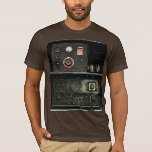  radioapparatuur van het militaire commissariaat t-shirt (Voorkant)