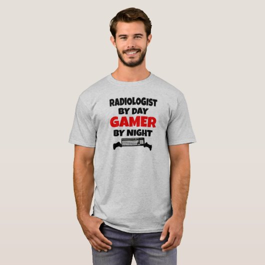 Radioloog houdt van het spelen van videogames t-shirt (Voorkant volledig)