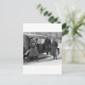 Radiorekorps voor vrouwen: 1919 briefkaart (Staand voorkant)