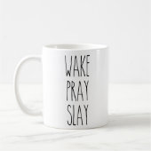 RAE DUNN Geïnspireerde WAKE, PRAY, SLAY Mok (Links)