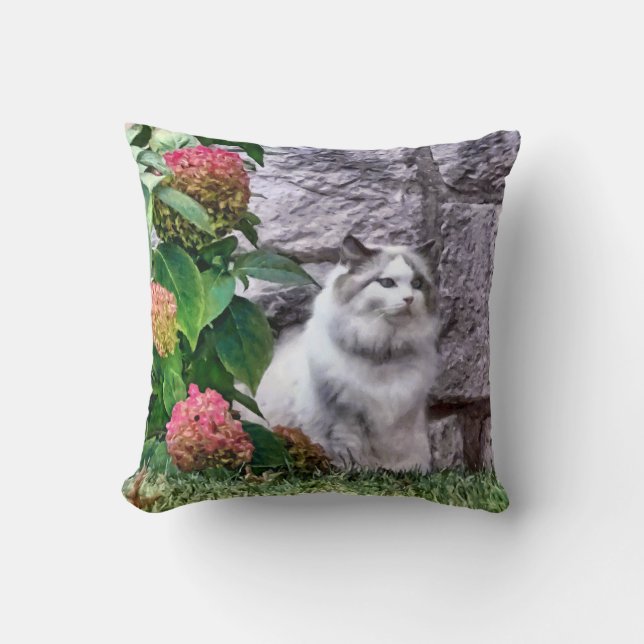 Ragdoll kat door Hydrangea Kussen (Voorkant)