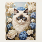 Ragdoll kat met blauwe hortensia bloemen planner (Voorkant)