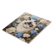 Ragdoll kat met blauwe hortensia bloemen tegeltje (Zijkant)