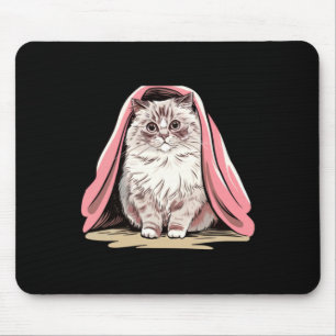 Ragdoll-kat onder een roze deken sticker  muismat