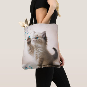 Ragdoll Kitten spelen met bubbels Tote Bag