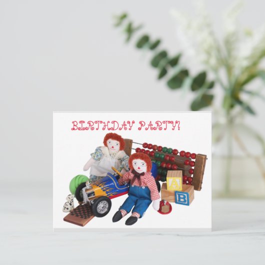 Raggedy Ann Andy speeltjes jongen meisje verjaarda Uitnodiging Briefkaart (Staand voorkant)