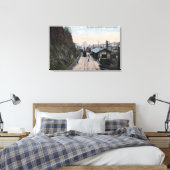 Railroad Depot en Bluffs City, OF Canvas Afdruk (Insitu (Slaapkamer))