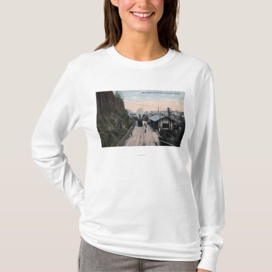 Railroad Depot en Bluffs City, OF T-shirt (Voorkant)