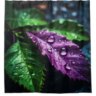 Rain-Kissed Leaves: het palet van de Natuur Douchegordijn