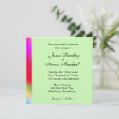 Rainboegkleuren op uitnodiging voor groene bruilof (Staand voorkant)