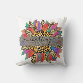 Rainboog- en luiparijndruk op maat kussen