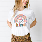 Rainboog-positiviteitscijfer in de achterste stand t-shirt