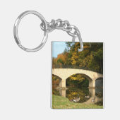 Rainboogbrug in Herfst bij het Grove City College Sleutelhanger (Voorkant Links)