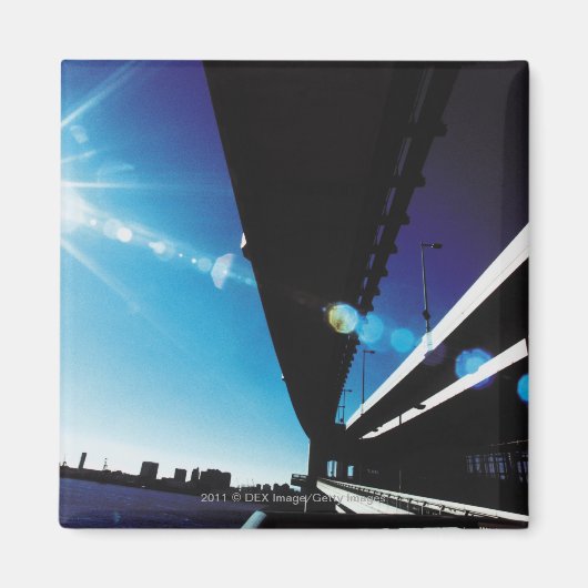 Rainboogbrug, Tokio Magneet (Voorkant)