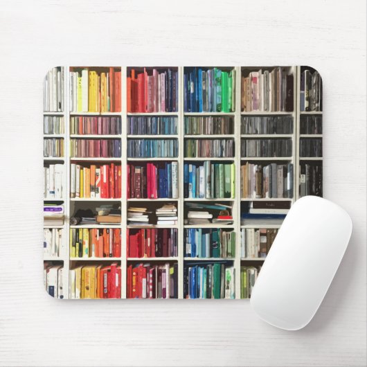 Rainbooggekleurde boeken muismat (Met muis)