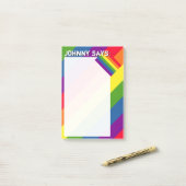 Rainboogkleuren met vlag en aangepaste tekst post-it® notes (Op bureau)