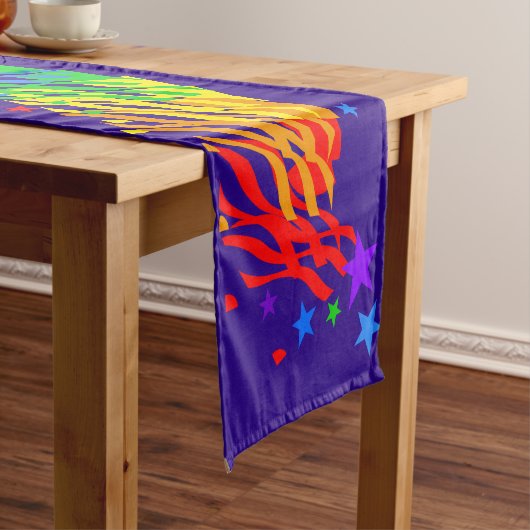 Rainboogstars en streamers lange tafelloper (Voorbeeld)