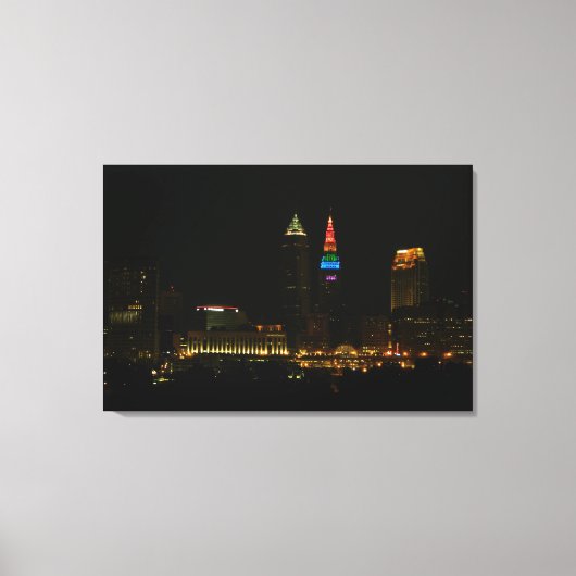 Rainboogtower, Cleveland Ohio Canvas Print (Voorkant)