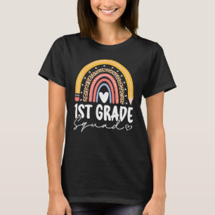 Rainbow 1st Grade Squad voor leraren Terug naar T-shirt