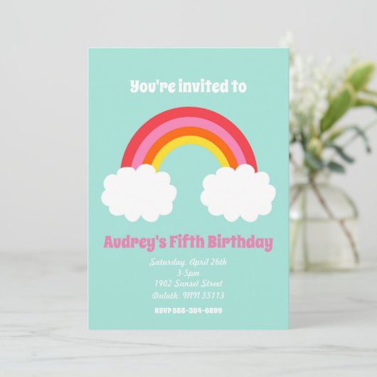 Rainbow Birthday Uitnodiging (Staand voorkant)
